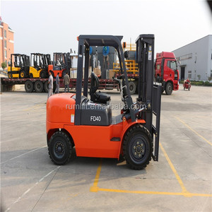 Camion de haute qualité RUM FD40 avec transmission hydraulique automatique, capacité de 4 tonnes, mât à une/deux/triple étages, conception FD40 de haute qualité - Product Image 6