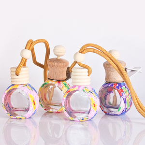 Bottiglia di profumo da 10ml con ciondolo in vetro per auto ricaricabile bottiglia diffusore appesa per profumo aromaterapia - Product Image 2