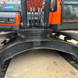 รถขุดดิน Doosan DX340LCA ขนาด 34 ตัน แบบติดตั้งบนรางไฮดรอลิก อุปกรณ์ก่อสร้าง มือสอง - Product Image 6