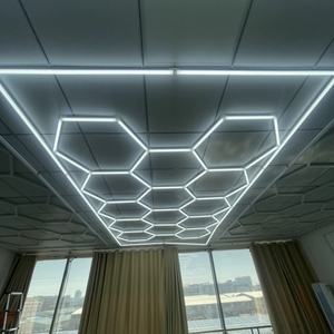 Lumières de <span class=keywords><strong>garage</strong></span> à DEL hexagonales personnalisées pour atelier, atelier, salle de sport, boutique, 5 systèmes de grille hexagonale - Product Image 6