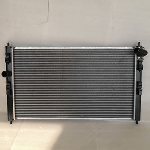 Renault <span class=keywords><strong>Clio</strong></span> 2 1.6 Radiateur 2015-2019 OEM 95298548 <span class=keywords><strong>Prix</strong></span> d'usine Offres Spéciales compétitif pour CHEVROLET TRAX 1.4L TURBO Water Boot - Product Image 3