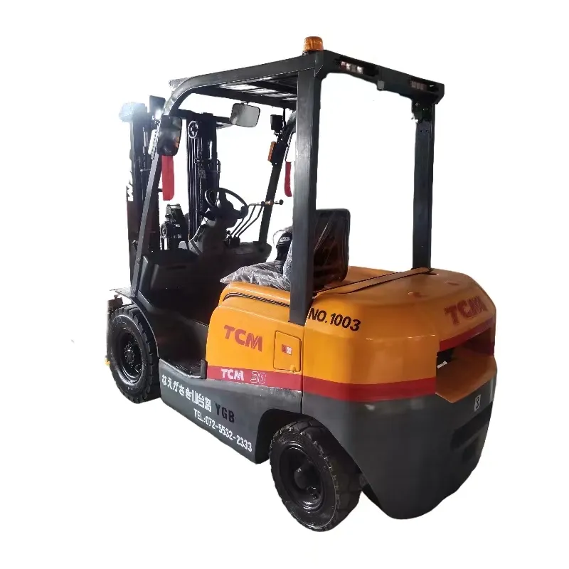 Manutention en entrepôt utilisant un chariot élévateur TCM30 de haute qualité 3 tonnes TCMFD30 chariot élévateur d'occasion mini chariot élévateur FD30 vendu dans le monde entier