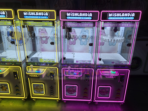 Máquina de Arcade de juegos que funciona con monedas, grúa de garra giratoria Neo y máquina de regalo de sujeción con clip con casillero de premios - Product Image 3