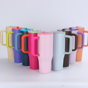 Borraccia Termica in Acciaio Inossidabile da 40oz con Manico e Cannuccia |   Borraccia Termica a Doppia Parete Sottovuoto, Antigoccia, Grande Capacità, Personalizzabile con Logo, Vendita all'Ingrosso - Product Image 1