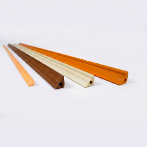 Perfil de Esquina Triangular de PVC Extruido Personalizado, Protector de Bordes de Pared de Plástico, Moldura Decorativa - Product Image 1