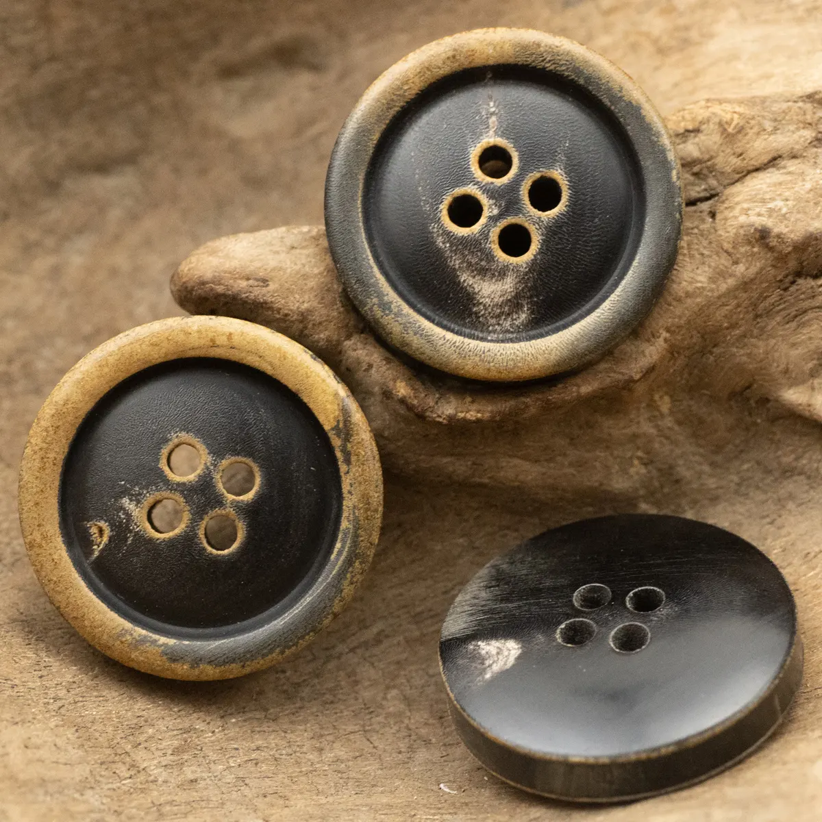 Scorched Horn Buttons for Clothing Black Genuine Suit Cardigan Coat Jacket Black Retro Style Wholesale Full Sizes
