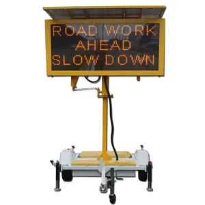 HOT SALE CE Solar Power Outdoor Programmable Mobile Trailer message sign, traffic LED Display sign Variable Message Signs