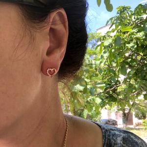 Boucles d'oreilles clous en or rose en gros pour femmes Micro pavé de pierres CZ Plaqué or 18 carats Bijoux de mode Cadeau de la Saint-Valentin - Product Image 3