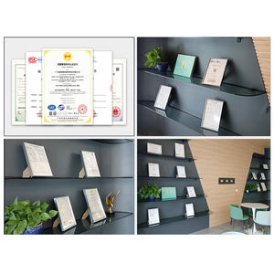 Cloison de séparation en verre trempé avec <span class=keywords><strong>cadre</strong></span> en alliage d'aluminium SZMK 2026 pour bureau et salle à manger, design moderne et simple, personnalisable, usage <span class=keywords><strong>commercial</strong></span> - Product Image 3