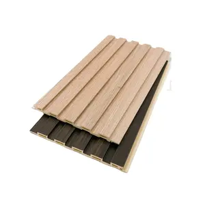 Adron pelindung kayu panel dinding alur PVC pagar dalam ruangan tahan air panel dinding luar ruangan PE pelapis lantai