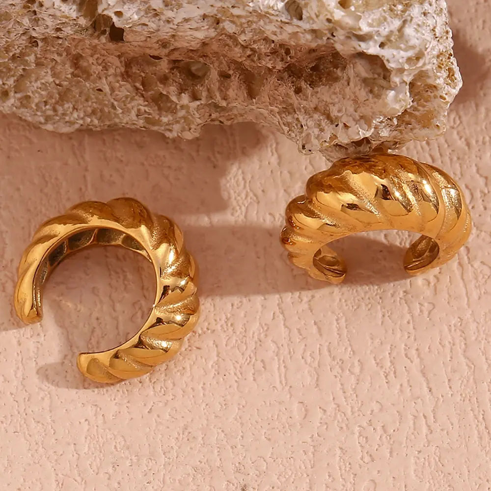 Anting-anting manset telinga Croissant Dainty perhiasan berlapis emas berlubang anting-anting pernyataan baja tahan karat