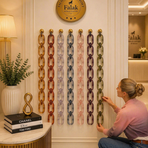 Chaîne décorative murale en résine époxy faite à la main, art moderne pour l'intérieur de la maison, chaîne décorative murale de luxe en résine époxy par FWE - Product Image 1