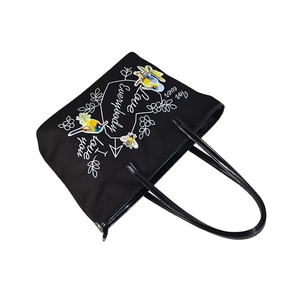 Bolso Tote Casual Estilo Preppy para Mujer, 1-1.9L, Cierre Duradero, Personalizado con Estampado de Oso de Graffiti, Impermeable, de Hombro - Product Image 2