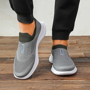 Chaussures pour hommes, nouvelle collection printemps, style élégant, baskets décontractées légères avec semelles souples, design respirant pour les personnes paresseuses - Product Image 2