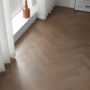 Planche de sol SPC à chevrons résistante à l'usure et antidérapante à pose rapide pour le développement <span class=keywords><strong>immobilier</strong></span> - Product Image 3
