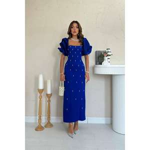 ชุดราตรีขายส่งพร้อมแขนเสื้อปักลายดอกไม้ - Product Image 5