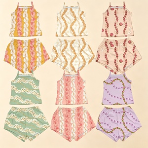 Conjunto de Top Corto y Pantalones Cortos Personalizados, Ropa <span class=keywords><strong>para</strong></span> <span class=keywords><strong>Niñas</strong></span>, Ropa de Verano <span class=keywords><strong>para</strong></span> Adolescentes, Hermosa y Económica, Venta al por Mayor, Alta Calidad - Product Image 2