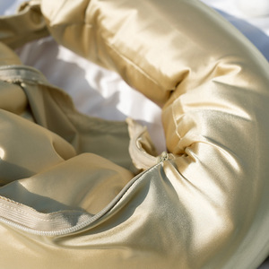 U-Shaped Silk <b>Neck</b> <b>Pillow</b> 28*26*14cm For Travel Flight Office Naps With Gift Box Packaging - Product Image 2