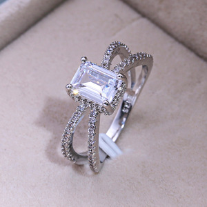 Anello a X per Donna, Gioiello da Dito Trendy per Uso Quotidiano - Product Image 3