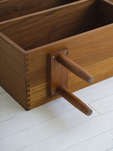 Mueble de Almacenamiento para Dormitorio o Sala de Estar, Estilo Wabi-Sabi, Hecho de Madera Sólida - Product Image 5