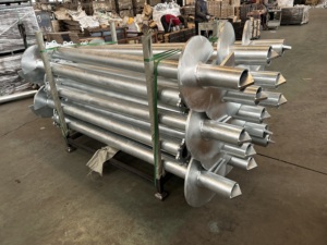 ระบบฐานราก<span class=keywords><strong>เหล็ก</strong></span>ชุบสังกะสีแบบจุ่มร้อน พร้อมเสาเข็มสกรูขนาด 2 7/8 นิ้ว สำหรับยึดคอนกรีต - Product Image 6