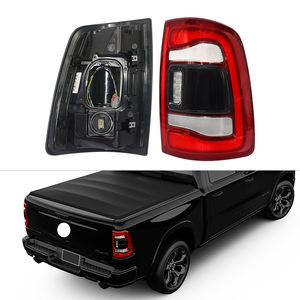 Luz Trasera LED con Bisel Negro y Detector <span class=keywords><strong>de</strong></span> Punto Ciego para Dodge Ram 2500 3500 2019-2024 68361722AH 68361723AH CH2801224 CH2800224 - Product Image 3