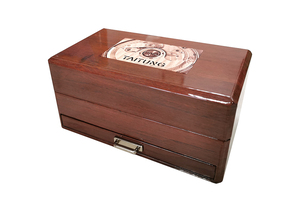 Cajas expositoras rectangulares para relojes con laca, para tres relojes, precio bajo, muestra gratuita. - Product Image 4
