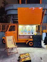 Carrito de Comida de Acero Inoxidable de 3 Ruedas Piaggio Ape Eléctrico a Precio de Fábrica, con Logotipo Personalizado, Barra Móvil para Cerveza, Bocadillos, Dulces