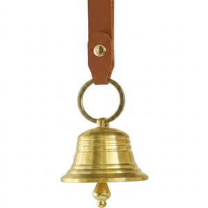 Campana Colgante de Latón con Correa de Cuero, Chapada en Oro, Campana de Puerta Tradicional para Decoración del Hogar - Product Image 1