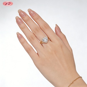 แหวนทอง 18K ชุบทองเหลืองรูปหัวใจประดับเพชรซิคอนเกรด AAA ยี่ห้อ Hengdian Jewelry แหวนวงแหวนแบบแยกส่วนสำหรับผู้หญิง เหมาะสำหรับเป็นแหวนหมั้น - Product Image 3