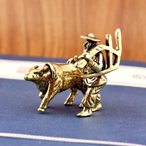 Statua Unica in Ottone a Forma di <span class=keywords><strong>Aratro</strong></span> per Collezioni d'Arte, Matrimoni, Festività e Decorazioni per la Casa - Product Image 2