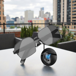 Gafas de Sol de Lujo Sg12 Pro con Carga USB, Micrófono, Reproductor de <span class=keywords><strong>Música</strong></span>, Audio Inalámbrico, Lentes Polarizadas Azul Grisáceo, de Plástico, Tamaño Grande - Product Image 1