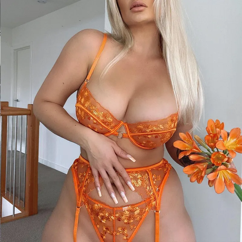 Diepe Liefde Goedkoopste Vrouwen Oranje Borduurwerk Mesh Kousenband Lingerie Bh & Panty Set Met Been Ring Groothandel Plus Size Lingerie