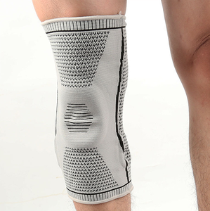 Funda de compresión de rodillera personalizada con almohadilla de gel de rótula y estabilizadores laterales para correr, desgarro de <span class=keywords><strong>menisco</strong></span>, alivio del <span class=keywords><strong>dolor</strong></span> de artritis - Product Image 3