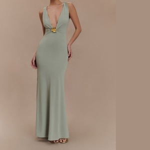 Robe de soirée sans manches pour femmes, style tendance, col en V, robe de bal, robe longue sexy pour femmes - Product Image 1