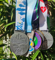 Médaille personnalisée, design personnalisé, alliage de zinc doré, sublimation 2D 3D, course à pied, marathon, médailles de finisseur sportives avec ruban