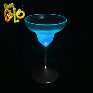 Bar <span class=keywords><strong>fiesta</strong></span> Favor <span class=keywords><strong>de</strong></span> luz Led Margarita cóctel <span class=keywords><strong>de</strong></span> vidrio negro con células madre - Product Image 6