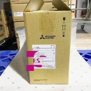 Productos de punto para MDS-B-V2-2020 de <span class=keywords><strong>segunda</strong></span> <span class=keywords><strong>mano</strong></span> probado OK 90% nuevo MITSUBISHI eje <span class=keywords><strong>amplificador</strong></span> MDS-B-V2-2020 garantía de 3 meses - Product Image 1