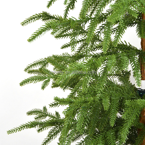 High Quality 1.2/1.5/1.8M Green Artificial <b>Christmas</b> <b>Tree</b> Manufacturer Customized Home Decoration Standing PE Base for <b>Christmas</b> - Product Image 4