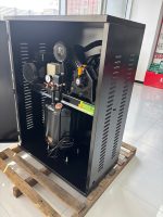 Compresseurs d'air personnalisés de 100/150 L, pompes à air robustes à faible bruit, adaptés à la gonflage des pneus et aux ateliers de réparation automobile.