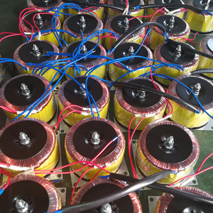 Transformateur d'isolement toroïdal monophasé haute puissance Hongxi 450W 400V 230V à double bobine tout en cuivre BYQ004 Foshan - Product Image 3