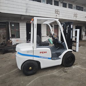 รถยก TCM 3T FD30 มือสอง นำเข้าจากญี่ปุ่น เครื่องยนต์นิสสัน อีซูซุ รถยกดีเซล TCM 3 ตัน - Product Image 4