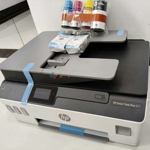 Impresora Multifuncional Inalámbrica HP Smart Tank Plus 651, 95% Nueva, Impresora de Tinta a Color, Escáner, Copiadora, Formato A4 - Product Image 2