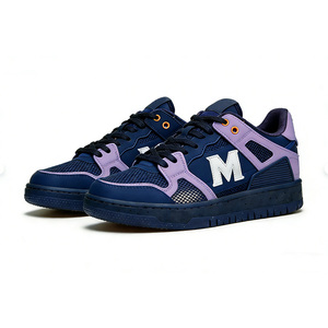 Zapatillas de plataforma casuales para hombre, estilo vintage, con apariencia de cuero marrón, con cordones, de caña baja, estilo urbano. - Product Image 1