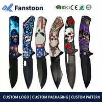 Coltello Pieghevole Personalizzabile con Motivo Teschio 3D, Manico in Acciaio Inox 3Cr13, per Caccia, Campeggio e Uso Tattico