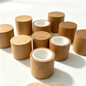 ฝาขวดไม้เวียดนาม WeWood สำหรับบรรจุภัณฑ์ผลิตภัณฑ์ดูแลส่วนบุคคล ฝาขวดเกลียวไม้ ป้องกันการรั่วซึม สำหรับบรรจุภัณฑ์เครื่องสำอาง - Product Image 5