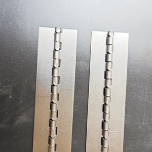 <span class=keywords><strong>Cerniere</strong></span> <span class=keywords><strong>a</strong></span> pianoforte in acciaio continue e lunghe <span class=keywords><strong>per</strong></span> cassette degli attrezzi, scatole regalo, <span class=keywords><strong>mobili</strong></span>, scatole metalliche e scatole contatore elettrico - Product Image 4