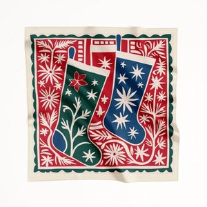 Pañuelo de seda de lujo de 90x90cm con estampado de cadena y cinturón, inspirado en marcas de alta costura, con diseño dorado, para mujer, personalizado. - Product Image 1