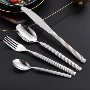 Ensemble de couverts en acier inoxydable 410 rainuré style colonne romaine, finition miroir de luxe, <span class=keywords><strong>fourchette</strong></span>, <span class=keywords><strong>cuillère</strong></span>, <span class=keywords><strong>couteau</strong></span> pour hôtel - Product Image 1