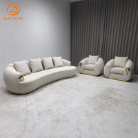 Ensemble de canapés de luxe de designer italien pour salon, mobilier de luxe pour salon, canapé en tissu nubuck avec base en laiton